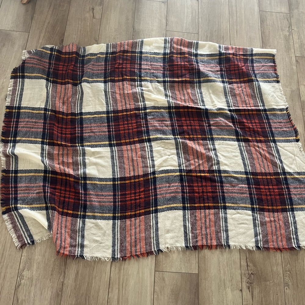 Old Navy Plaid Blanket Scarf